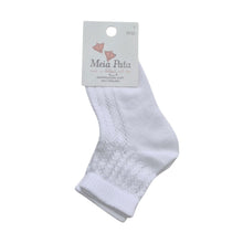 Load image into Gallery viewer, White Openwork Ankle Socks