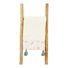 Load image into Gallery viewer, White Seashells Beach Towel