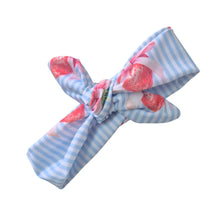 Load image into Gallery viewer, Blue &amp; White Strawberries Headband