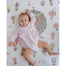 Load image into Gallery viewer, Hot Air Balloons Swaddle